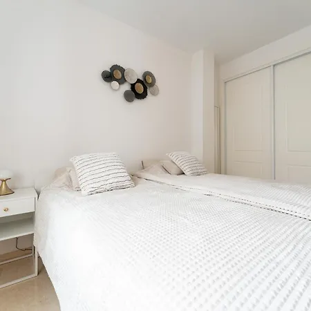 Ct 366 - Faro's Silent Dream In Elviria - Apartment